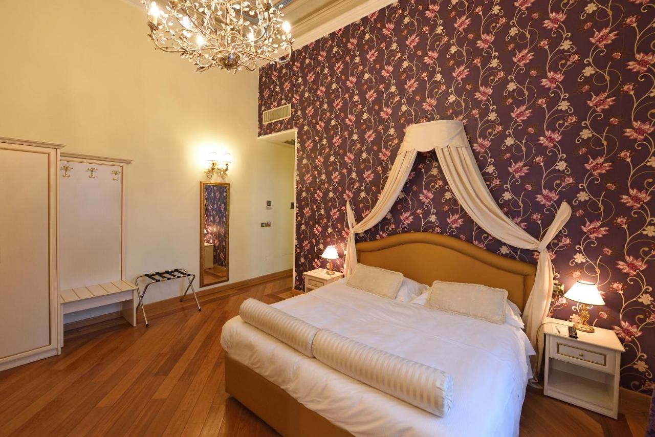 Relais La Corte Di Cloris Φλωρεντία Εξωτερικό φωτογραφία